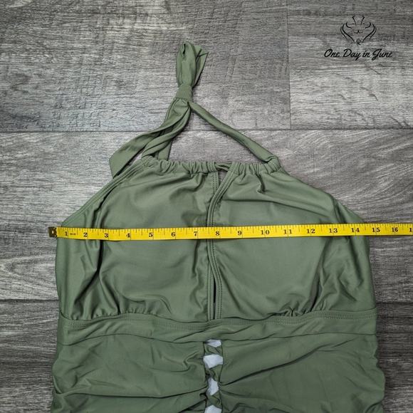 Charmo V Neck One Piece Swimsuit Size 2XL - Picture 2 of 4